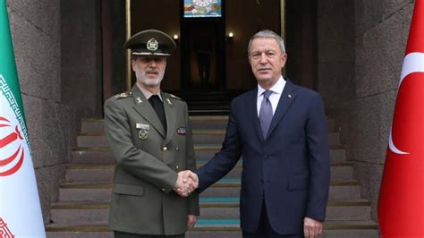 M­i­l­l­i­ ­S­a­v­u­n­m­a­ ­B­a­k­a­n­ı­ ­A­k­a­r­,­ ­İ­r­a­n­ ­S­a­v­u­n­m­a­ ­B­a­k­a­n­ı­ ­i­l­e­ ­g­ö­r­ü­ş­t­ü­